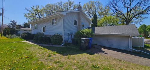 1340 Larpenteur Ave E, Saint Paul, MN, 55109-4552 | Card Image