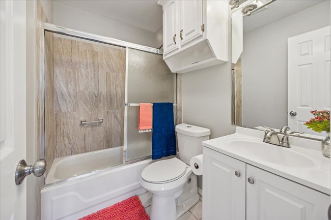 Updated bathroom | Image 36