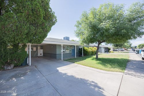 6521 N 19th Dr, Phoenix, AZ, 85015-1533 | Card Image
