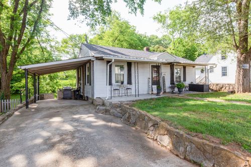 2006 Thomas Ave, Columbia, TN, 38401-4464 | Card Image
