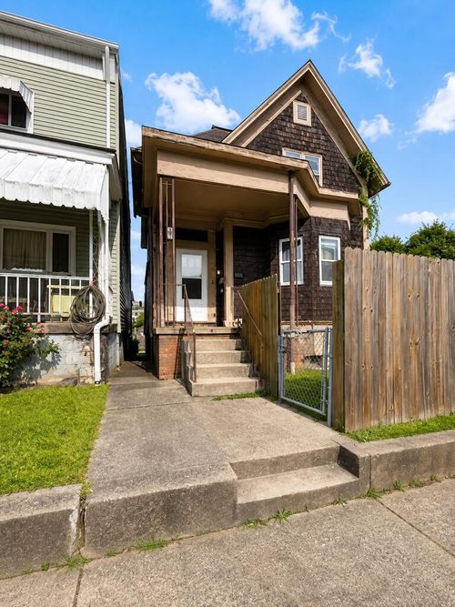 420 S Penn St, Wheeling, WV, 26003-2032 | Card Image