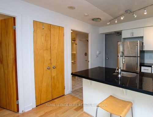 1514-255 Richmond St E, Toronto, ON, M5A4T7 | Card Image