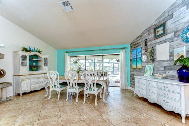 Dining Room - SGD to Lanai | Image 11