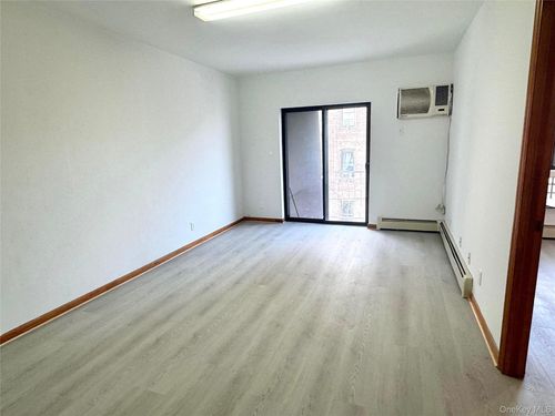 3fl-104 43rd Ave, Corona, NY, 11368-4980 | Card Image