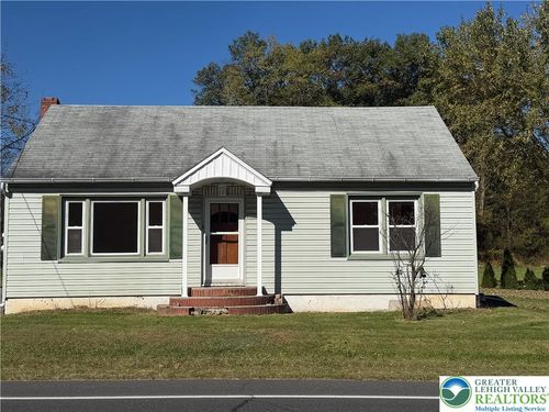 4434 W Mountain View, Lehigh Twp, PA, 18088 | Card Image