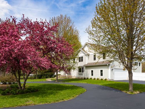 4308 Birch Dr, Gurnee, IL, 60031-3302 | Card Image