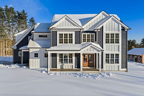 250 Center St, Hanover, MA, 02339-2646 | Card Image