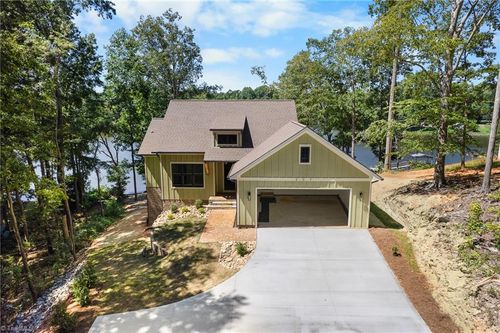 207 Haven Hill Rd, Lexington, NC, 27292-6309 | Card Image