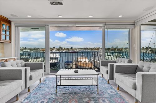 3322 Via Lido, Newport Beach, CA, 92663-3930 | Card Image