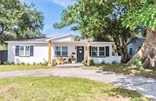 801 40th Ave Ne, ST PETERSBURG, FL, 33703-5926 | Card Image