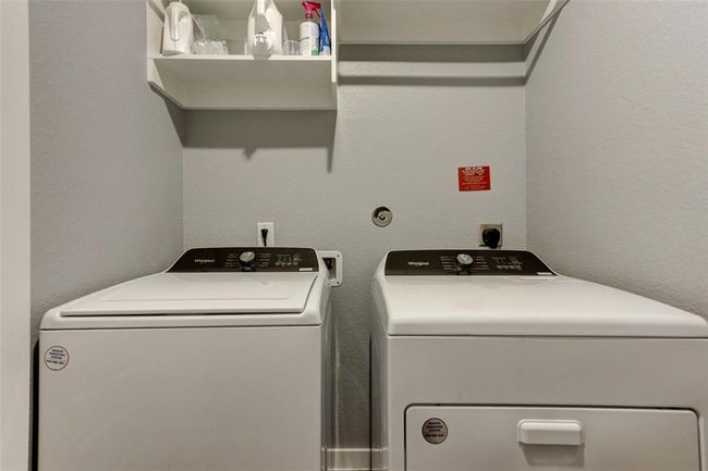 4910 Magnolia Springs Dr, House other with 4 bedrooms, 4 bathrooms and 2 parking in Pearland TX | Image 21
