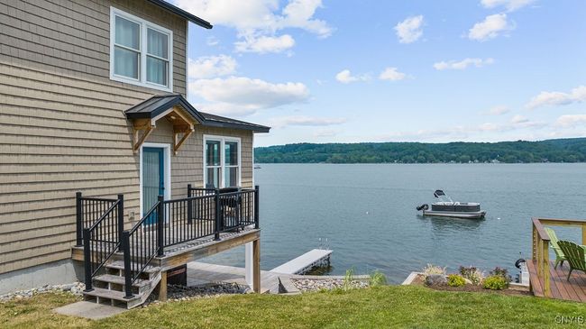 Side view of waterfront | Image 28