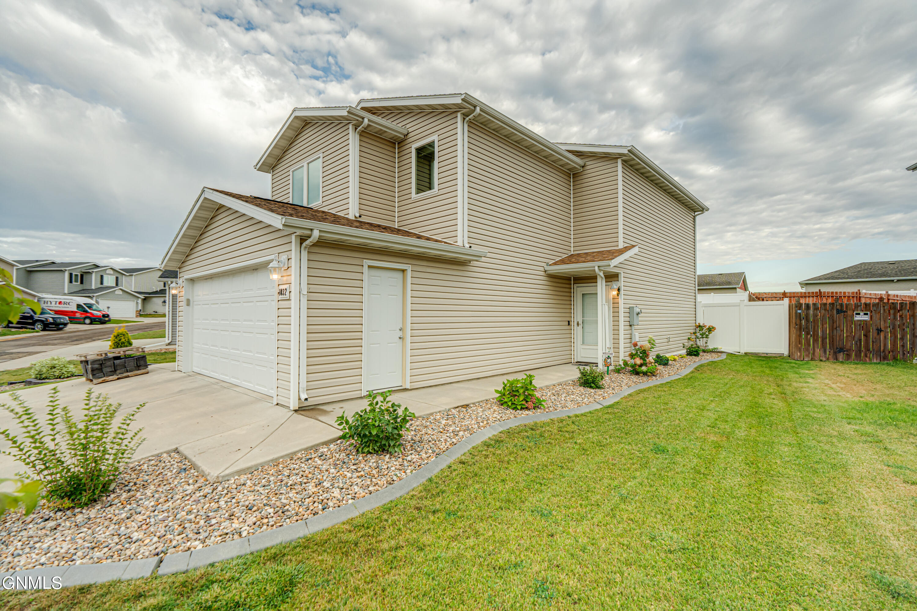 Madison Ln, Bismarck, ND 58503