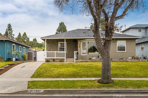 6022 Sandwood St, Lakewood, CA, 90713-2442 | Card Image
