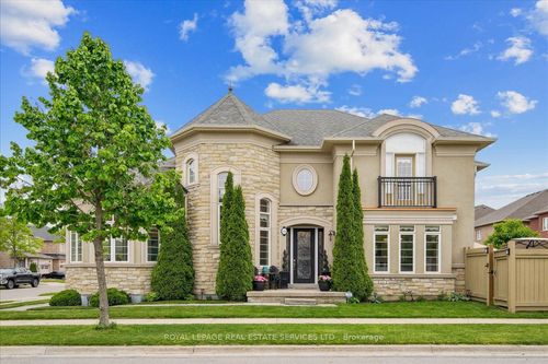 3150 Trailside Dr, Oakville, ON, L6M0P6 | Card Image
