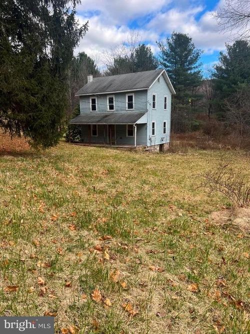21167 Coles Valley Rd, ROBERTSDALE, PA, 16674-8725 | Card Image