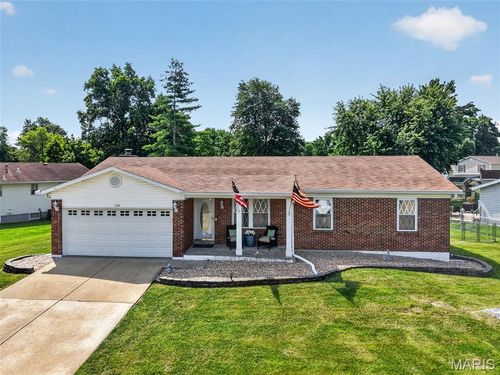 108 Sunny Hill Blvd, Saint Peters, MO, 63376-3552 | Card Image