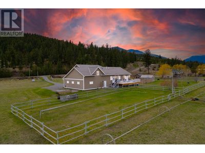 661 Lagoon Court Rd, House other with 3 bedrooms, 3 bathrooms and 2 parking in Clinton BC | Image 1