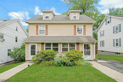 251 Mccosh Rd, Montclair, NJ, 07043-2107 | Card Image