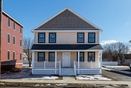 213-213 Pine St, Springfield, MA, 01105-1929 | Card Image