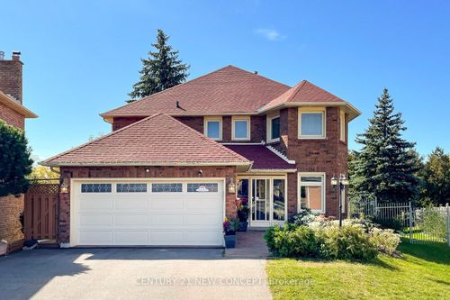 40 Marchwood Cres, Richmond Hill, ON, L4C8M5 | Card Image