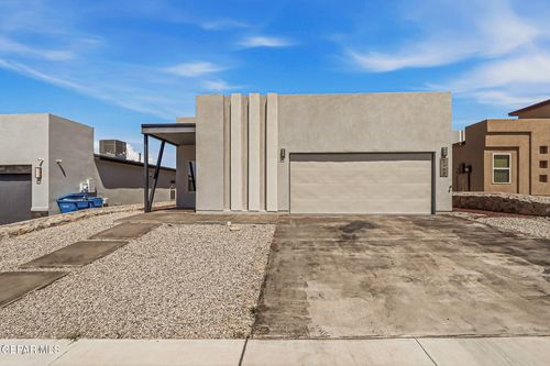 125 Via Rojas Dr, Horizon City, TX, 79928-7495 | Card Image