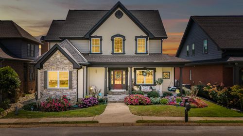 8636 Winter Refuge Way, Ooltewah, TN, 37363-7163 | Card Image