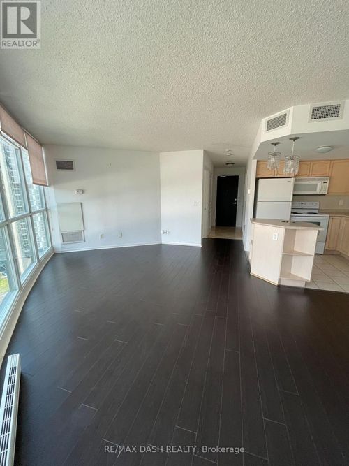 1803-18 Yonge St, Toronto, ON, M5E1Z8 | Card Image