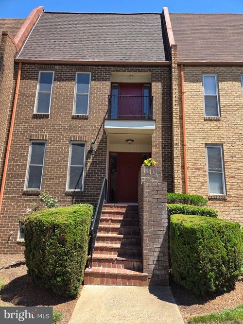 1733 Cy Ct, VIENNA, VA, 22182-2360 | Card Image