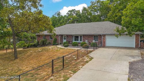 3022 Rumsey Ln, Lohman, MO, 65053-9740 | Card Image