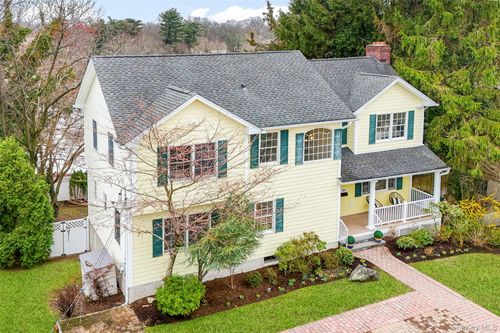 1127 Jensen Ave, Mamaroneck, NY, 10543-3838 | Card Image