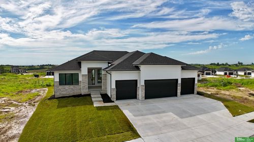 5412 N 212th Ave, Elkhorn, NE, 68022-5000 | Card Image