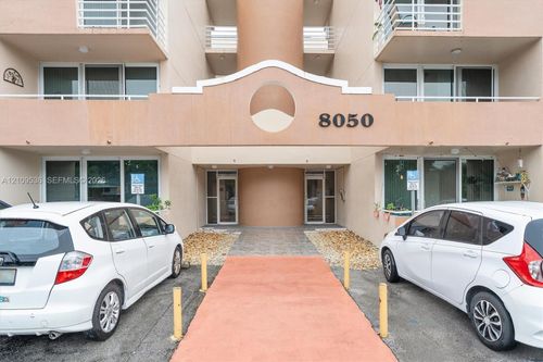 1110-8050 Nw 8th St, Miami, FL, 33126-8008 | Card Image