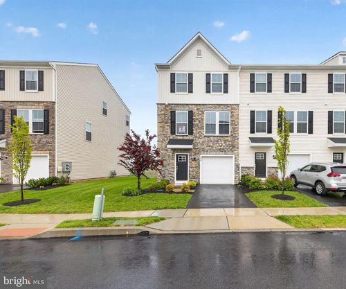 839 Pecan Rd, SPRING CITY, PA, 19475-1418 | Card Image
