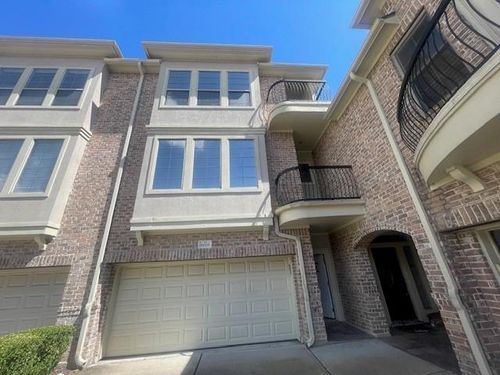 8005 Creede Dr, Houston, TX, 77040-1389 | Card Image