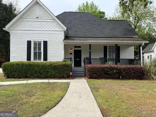 80 Church St, winder, GA, 30680-1714 | Card Image