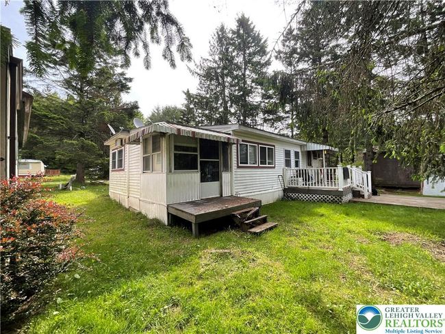 321 Campstead Cir, House other with 2 bedrooms, 2 bathrooms and null parking in Blakeslee PA | Image 8