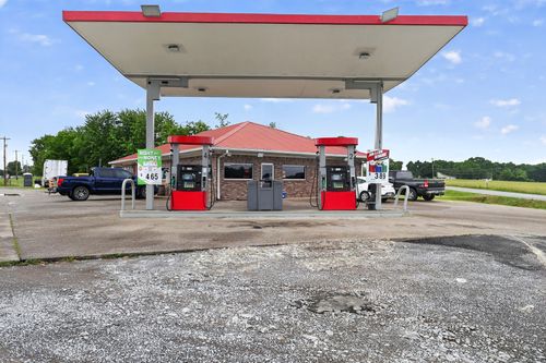 1837 Highway 64 W, Shelbyville, TN, 37160-6322 | Card Image