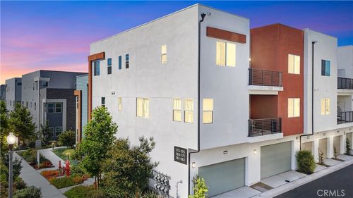 175 Sash, Irvine, CA, 92618-1456 | Card Image