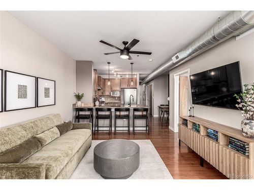 apt-303-1313 S Clarkson St, Denver, CO, 80210-2286 | Card Image