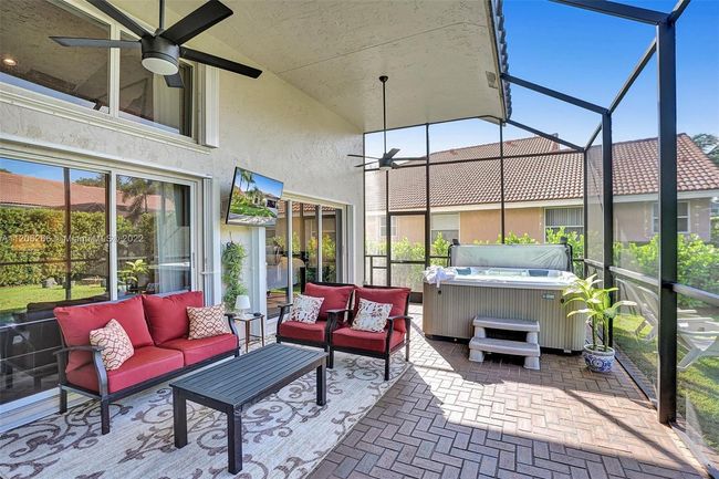 730 Bayside Ln, House other with 4 bedrooms, 3 bathrooms and null parking in Weston FL | Image 46