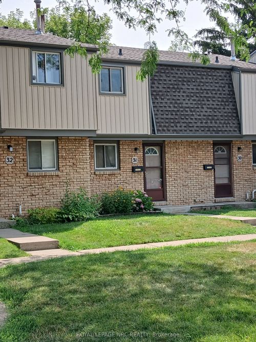 31-302 Vine St, Saint Catharines, ON, L2M7M6 | Card Image