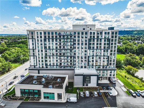 1107-870 Queenston Rd, Stoney Creek, ON, L8G0B9 | Card Image