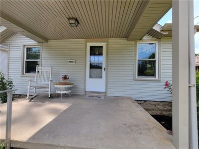 Property entrance with a patio | Image 3