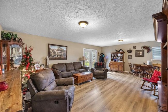 13236 Fm 1409, House other with 4 bedrooms, 3 bathrooms and null parking in Old River-Winfree TX | Image 34