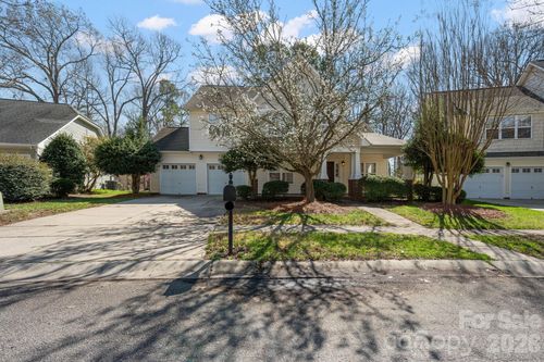 9507 Yearwood Ln, Charlotte, NC, 28214-1007 | Card Image