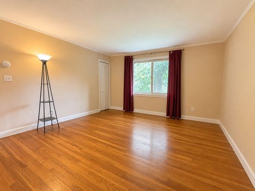 f-53 Lionel Ave, Waltham, MA, 02452-4815 | Card Image