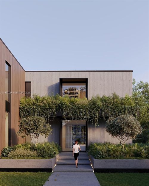 4550 N Jefferson Ave, Miami Beach, FL, 33140-2938 | Card Image