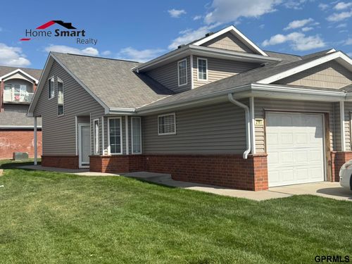 2161 Surfside Dr, Lincoln, NE, 68528-2314 | Card Image