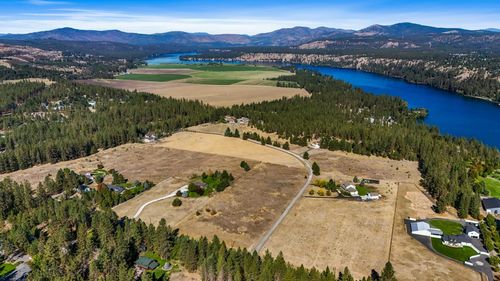 xxxx N Lake Terrace Ln, Nine Mile Falls, WA, 99026 | Card Image